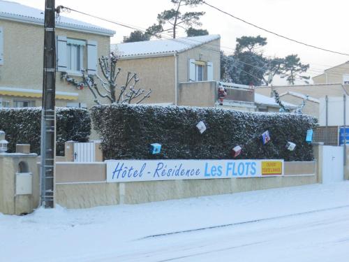 Hôtel Résidence Les Flots