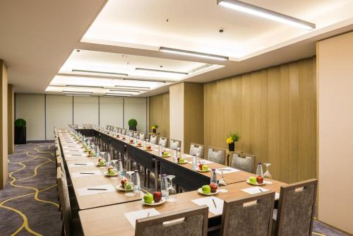 عابر خميس مشيط