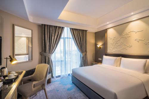 عابر خميس مشيط