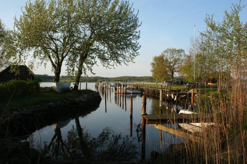 BnB Thuroe - image 5