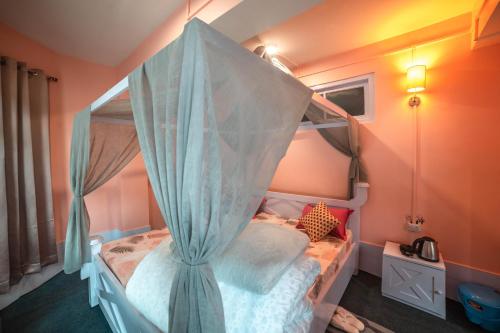 1 queen bed