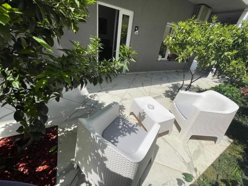 Venis Hotel - image 5