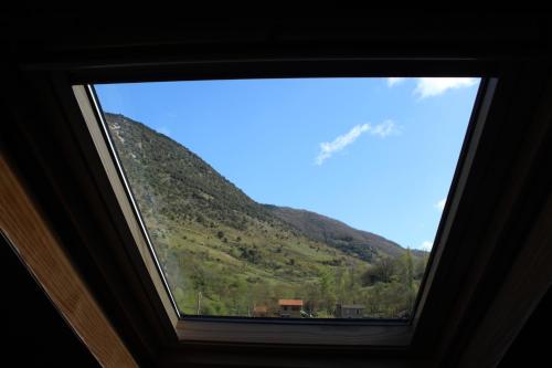 Maison de charme calme entourée de montagne