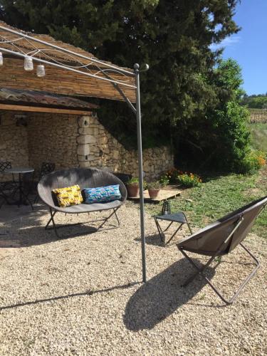 Cabanon de charme en plein coeur des vignes