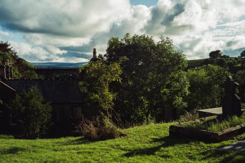 Our Holiday House Yorkshire, Ingleton - children and doggy friendly