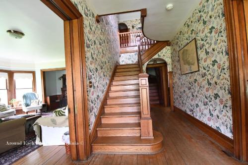 外部景觀, Laurel River Club Bed & Breakfast or LRCBNB in 金伍德