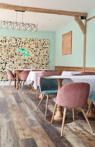 Beach Green Hotel - image 4
