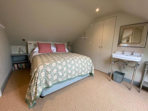 Rectory Farm Barn in Castle Bytham