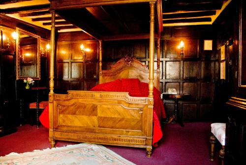 Mermaid Inn - image 2