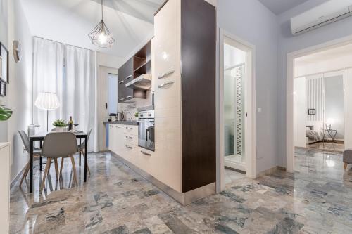 4 Star Bologna Train Station - Self Check-In Room Type - One-Bedroom Apartment