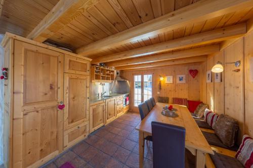 Chalet Pierre Blanche - image 5
