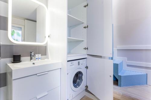 MIT House Iriarte en Madrid - image 12