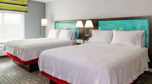 Hampton Inn & Suites Ypsilanti, MI Room Type - 2 QUEENS W  FRIDGE MICROWV