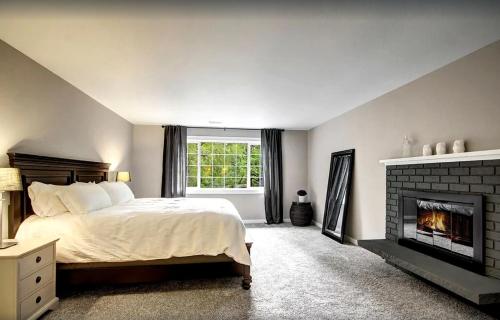 Exceptional Vacation Home in Woodinville home - main image