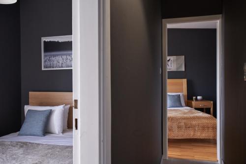 Luxurious Two Bedroom Penthouse with Balcony in Neo Psychiko