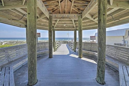 PCB House with Patio, Grill and Games - Walk to Beach!