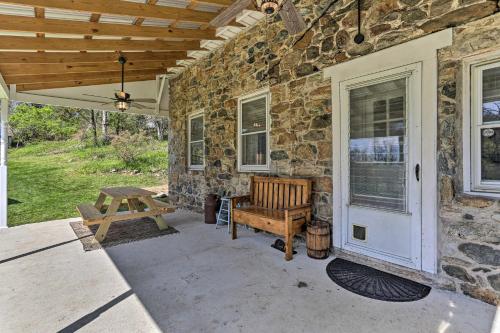 Patio and Fire Pit Idyllic Cottage in Hellertown! in Other