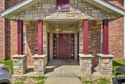 Condo 3 Mi to Branson Strip with Off-Season Pricing!