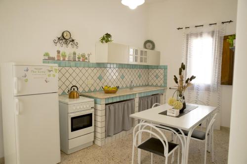 Apartment with Balcony image 6