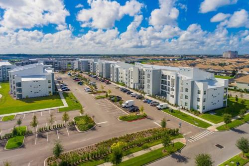 Storey Lake 3111 IHR 1059 apts - image 6