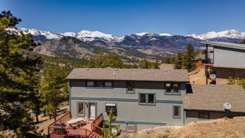 Reverie Luxury Home at Windcliff condo