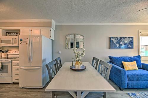 Soothing Oceanview Condo with Direct Beach Access! photo 4