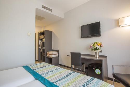 Hotel Venture Sant Cugat - image 9