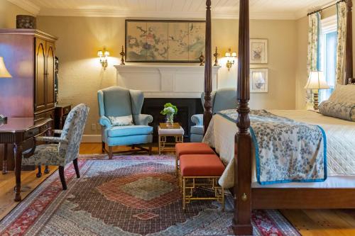 Arrowhead Inn in Durham, USA