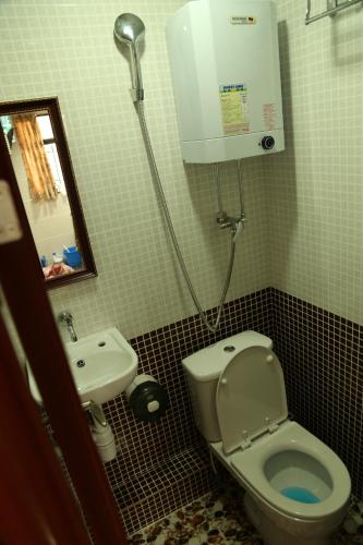Deluxe Double Room with Shower image 2