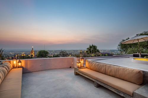 Casa Garita, 3BR in Centro, Amazing Views & Luxury Beds in San Miguel de Allende, Mexico