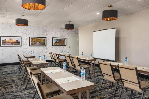 La Quinta inn & suites by Wyndham Dothan in Dothan, USA
