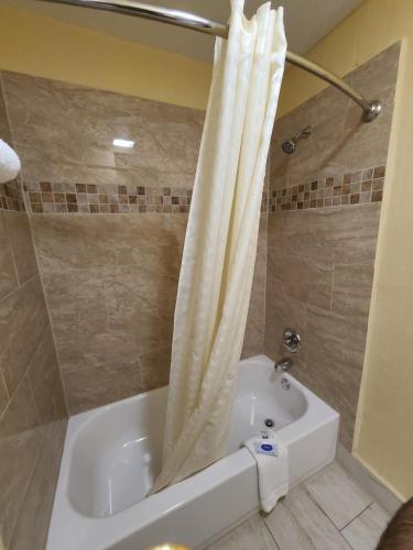 America's Value Inn – Tulsa, OK