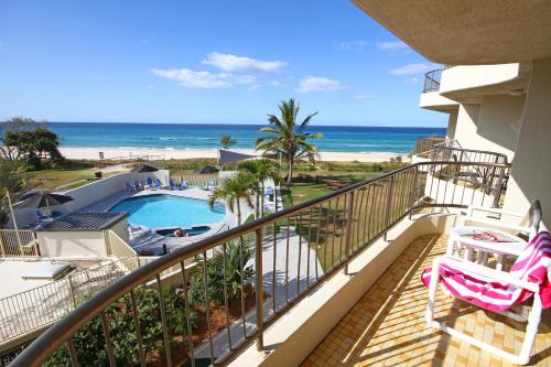 Pogled, San Simeon Beachfront Apartments in Tugun