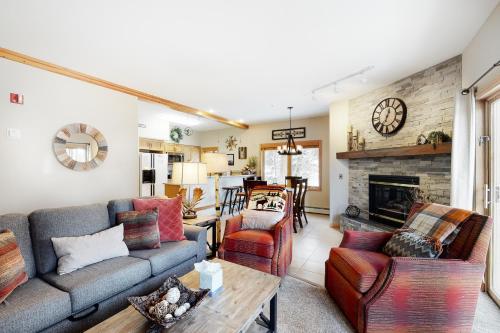 Antlers Lodge #11