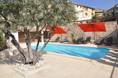 Accommodation in La Roque-Alric