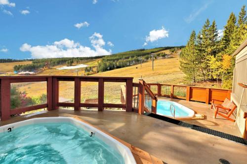 Hot tub, SkiWatch-317 in Baldy Mountain