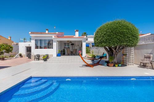  Charming villa in Ciudad Quesada for 7 persons, Ferienwohnung in Ciudad Quesada