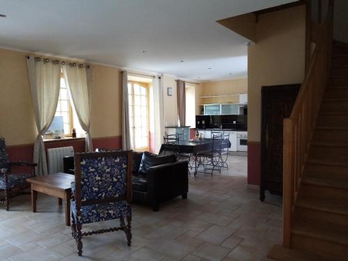 Gite du Bois de la Salle in โปลเคร็ก ซูร์ อูเฌอนง