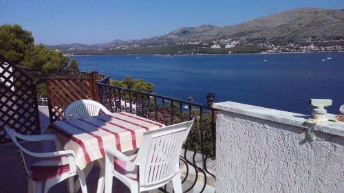 Apartment in Okrug Gornji 6196 - image 8