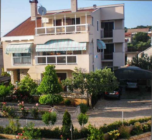  Apartment Pakostane/Biograd Riviera 8057, Unterkunft in Pakoštane