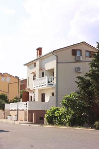 One-Bedroom Apartment Novi Vinodolski near Sea 7