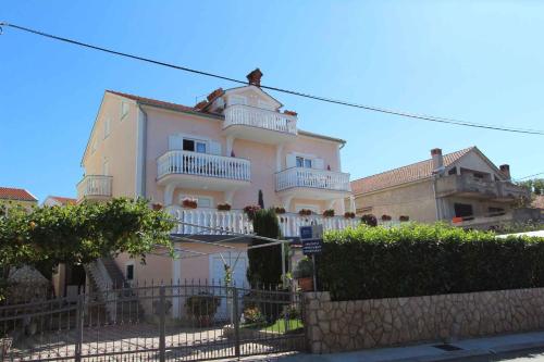 Two-Bedroom Apartment Malinska near Sea 1