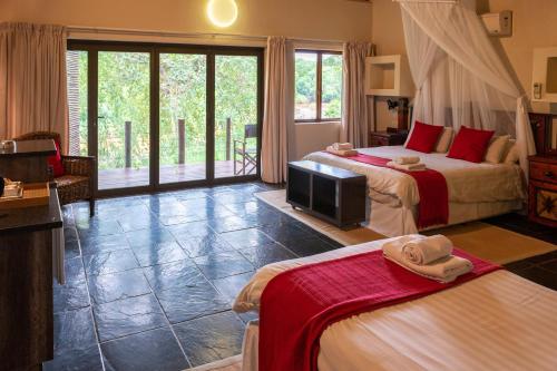Bushriver Lodge