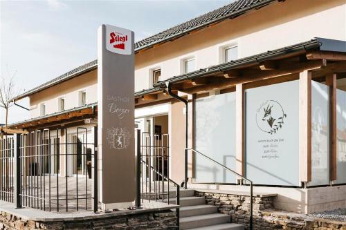 Exterior view, Gasthof Berger in Hof Bei Salzburg