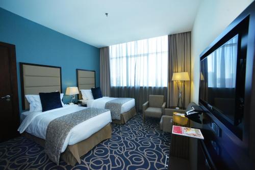 room detail thumbnail 1