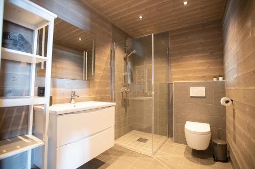 Ванна кімната, Panorama 13 - beautiful view! in Согдал