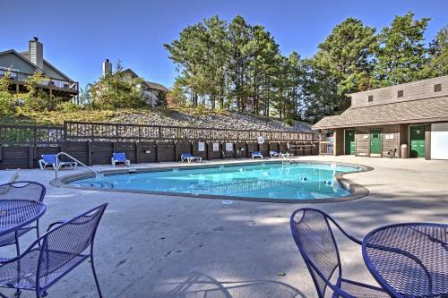 Pristine Gatlinburg Resort Condo with Mtn Views - main image