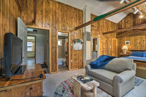 Redstone Condo with Deck Right on the River! - image 3