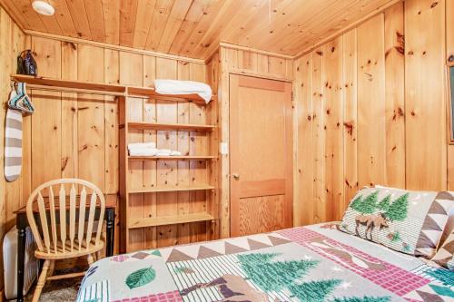 Cedaroma Cabin 3 - image 8
