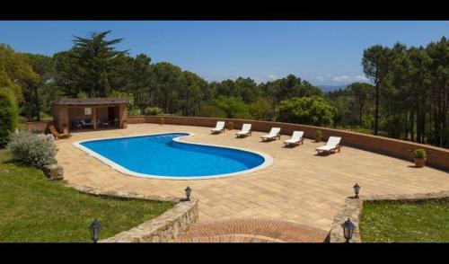 Tordera Villa Sleeps 10 with Pool and Air Con gîte à louer Tordera